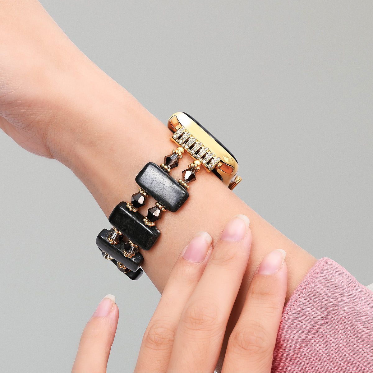 Obsidian Muse Stretch Apple Watch Armband