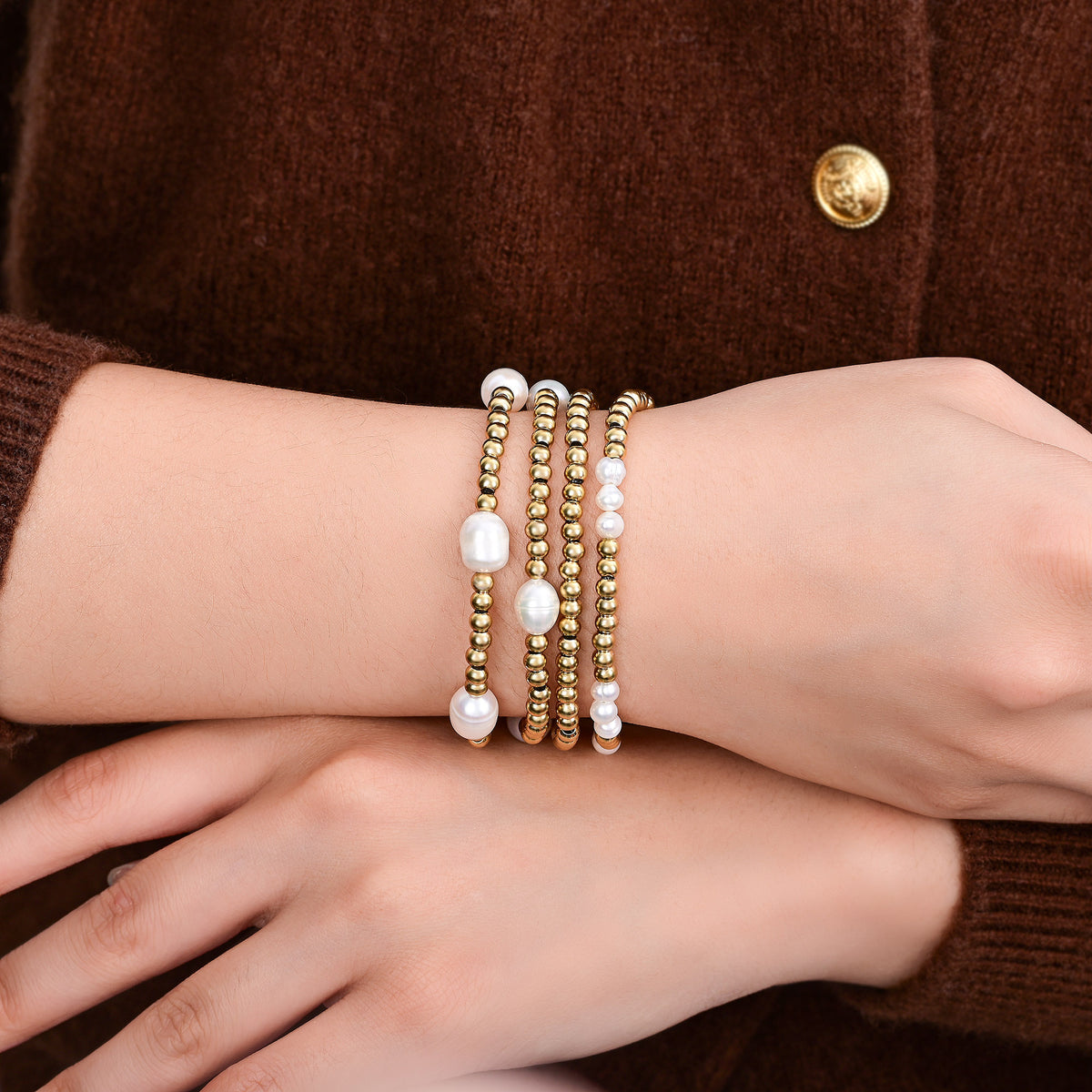 Gold- und Perlenarmband-Set