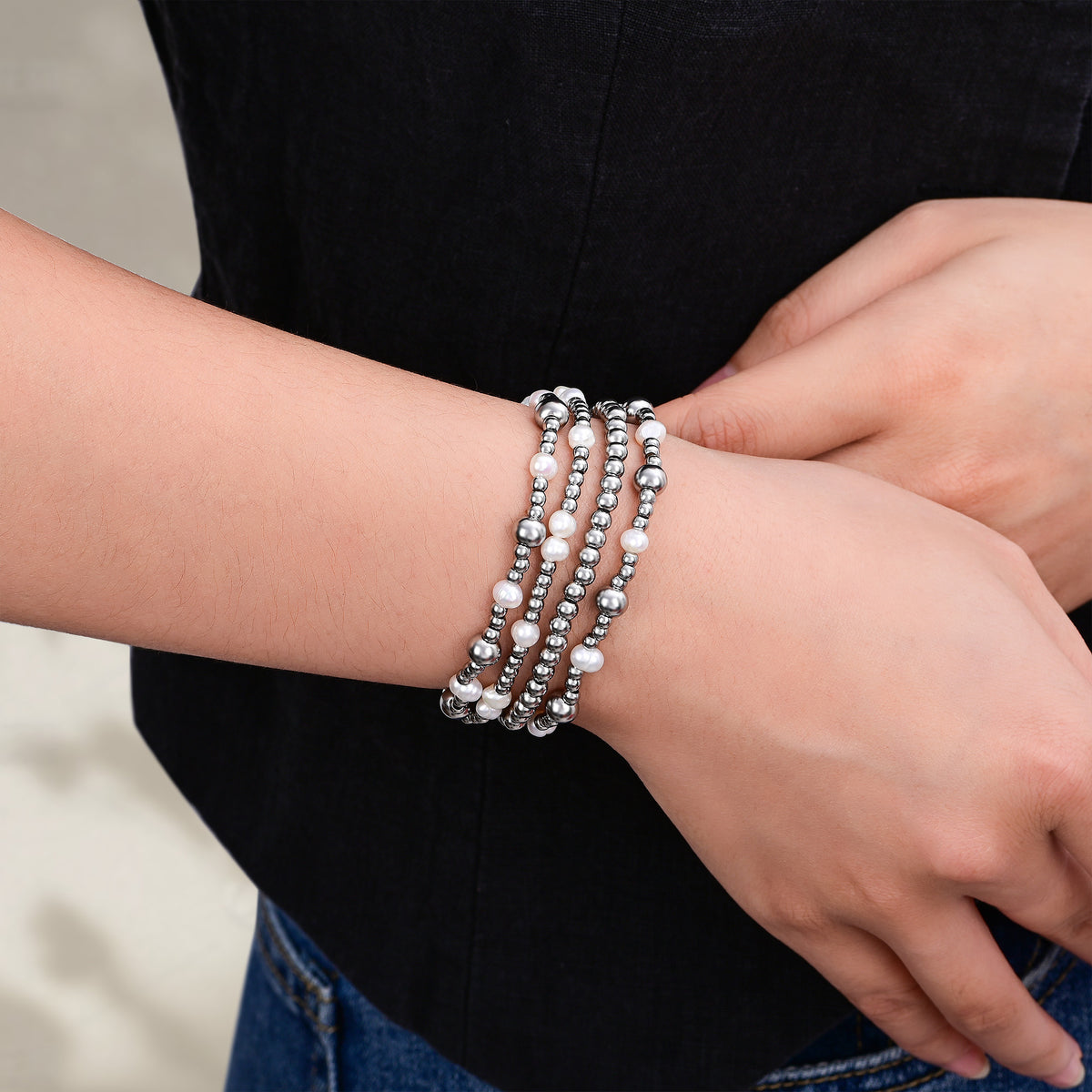 Ensemble de bracelets en perles scintillantes