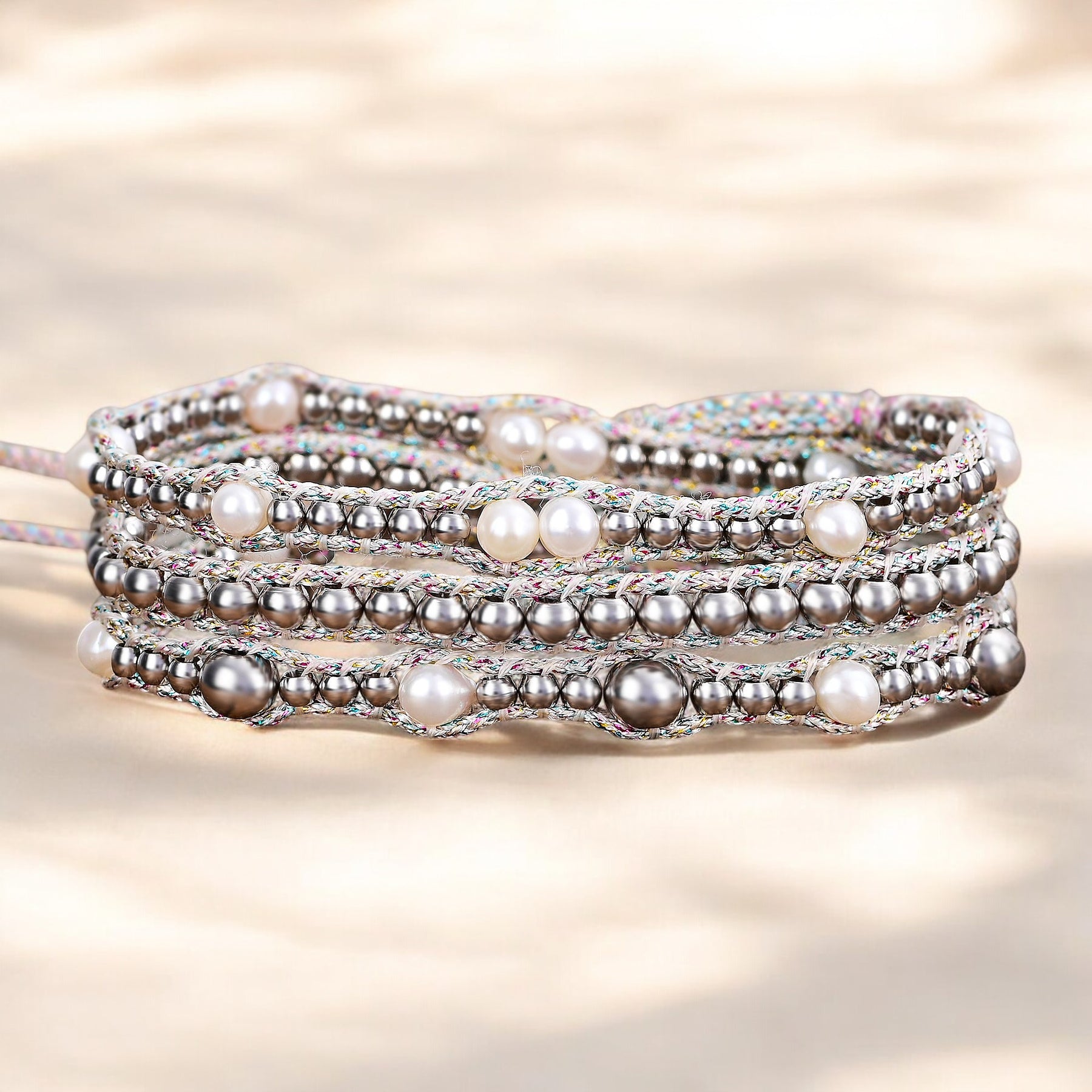 Bracelet enveloppant de protection en perle éclatante