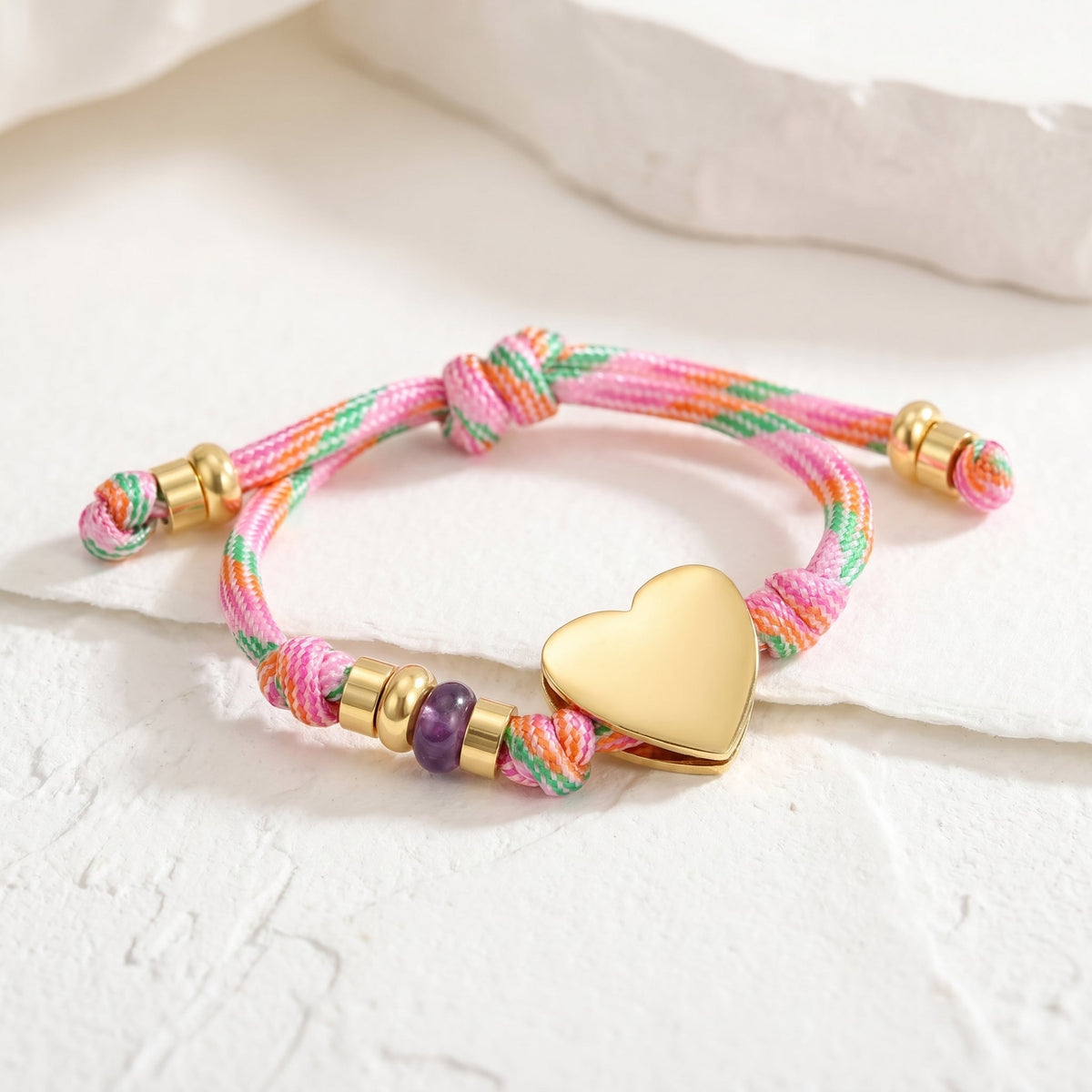 Seilarmband mit Liebesknoten