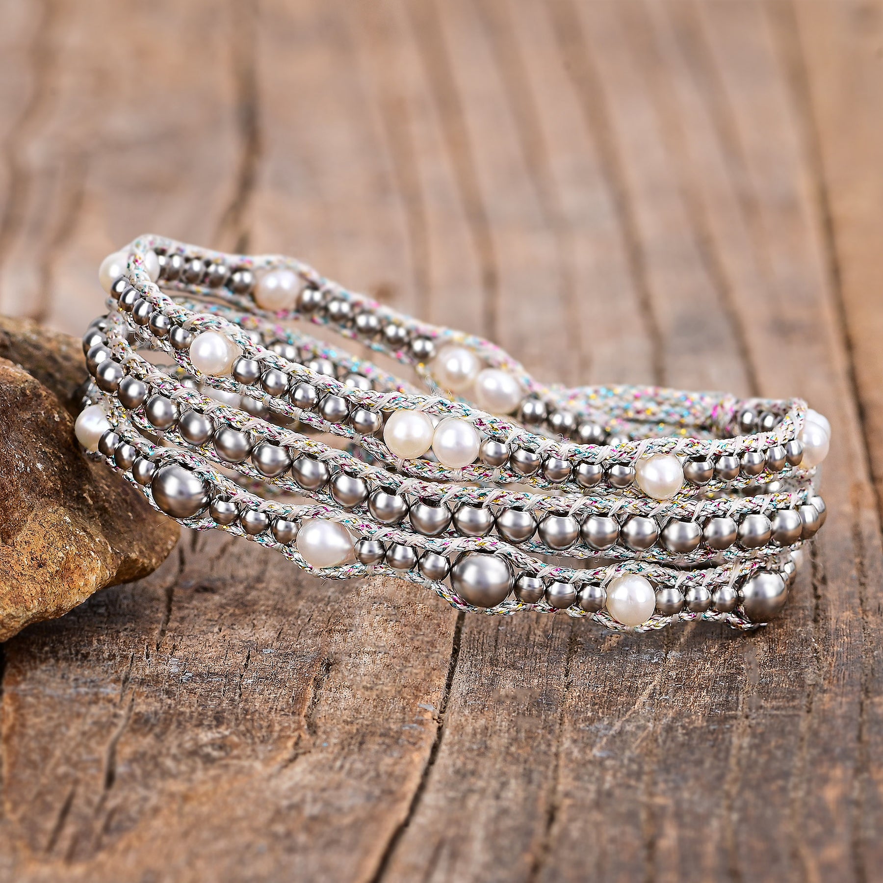 Bracelet de protection en perles brillantes