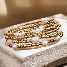 Armband-Set aus Gold und Perlen