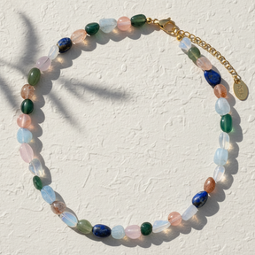 Collier en pierre à éclat mystique